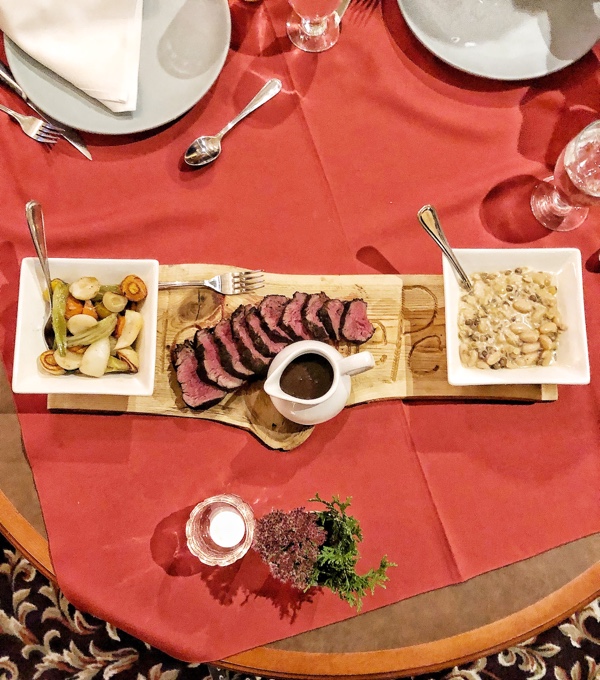 The sharing board at Canthooks Restaurant at Calabogie Peaks Resort. Photo by Hollie Grace Davies.