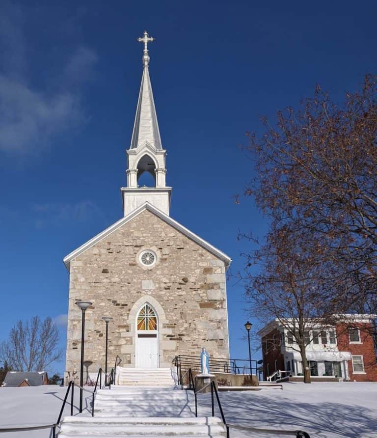 PortageduFort Come for the historical walking tour, stay for the Outaouais wine! Ottawa
