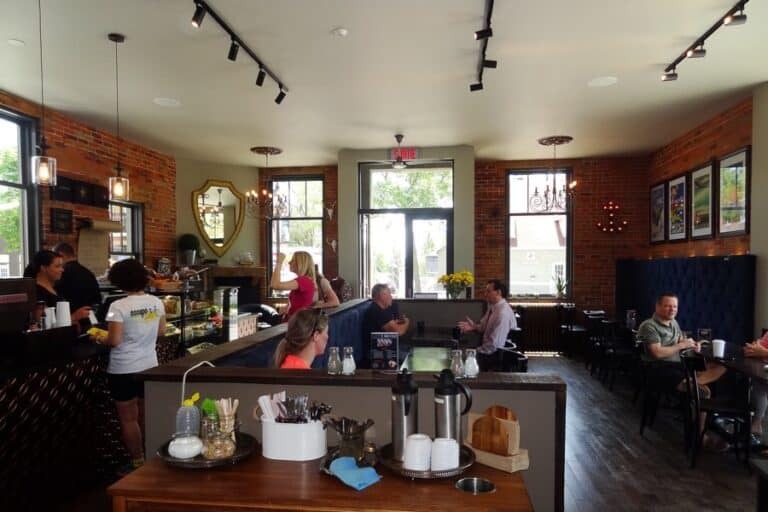 Day tripping to Aylmer, Quebec Books, beer, a bakery and a beach